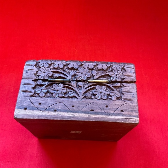 Hand Crafted - Picture 3 of 5